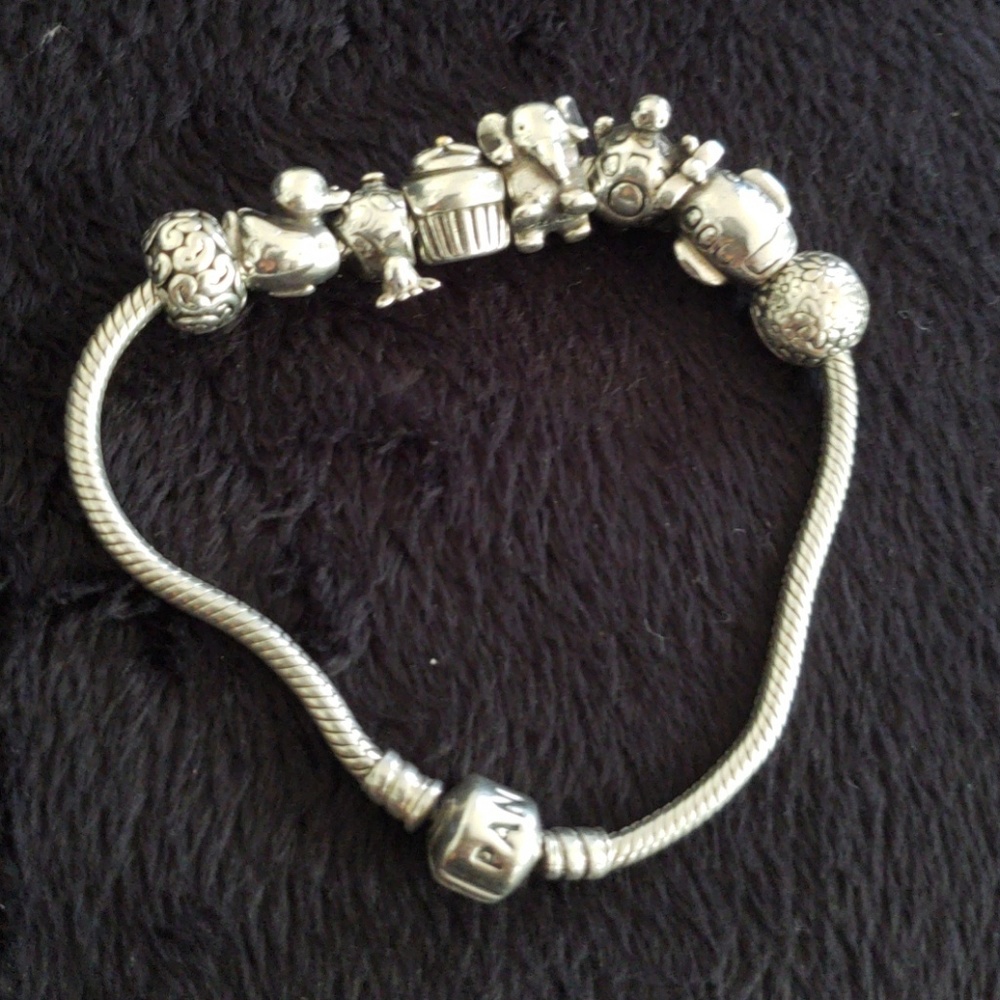 Pandora bracelet with beads